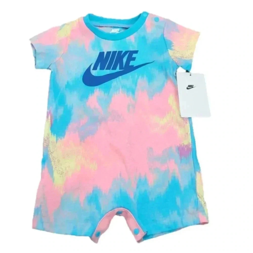 Baby girl Nike printed club romper